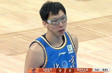开云-北京男篮106-92力克同曦，球员评分：两人是取胜功臣，麦基不合格